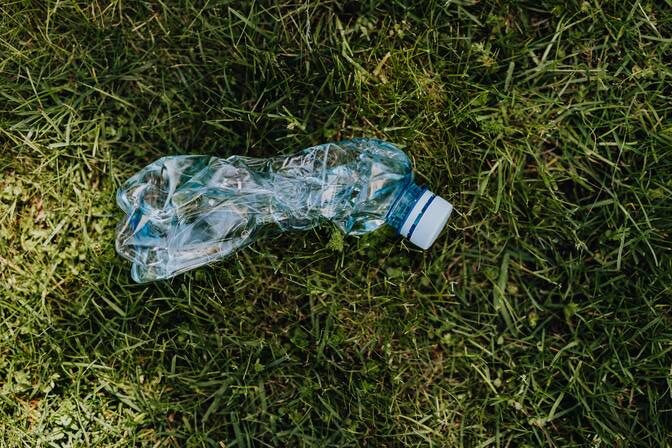 Plastic water bottle Pollution